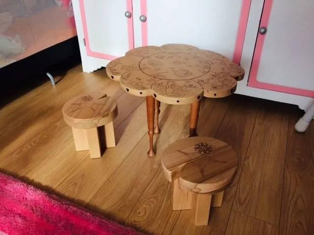 mobilier en bois enfant